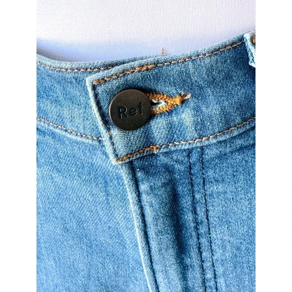 Reformation waist 28